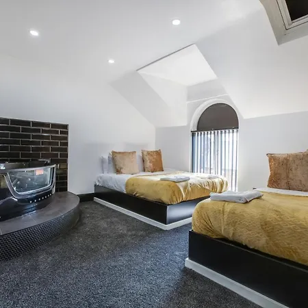 Mixies Manor By Sasco Apartment Blackpool Exterior photo
