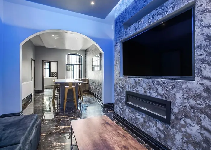 Mixies Manor By Sasco